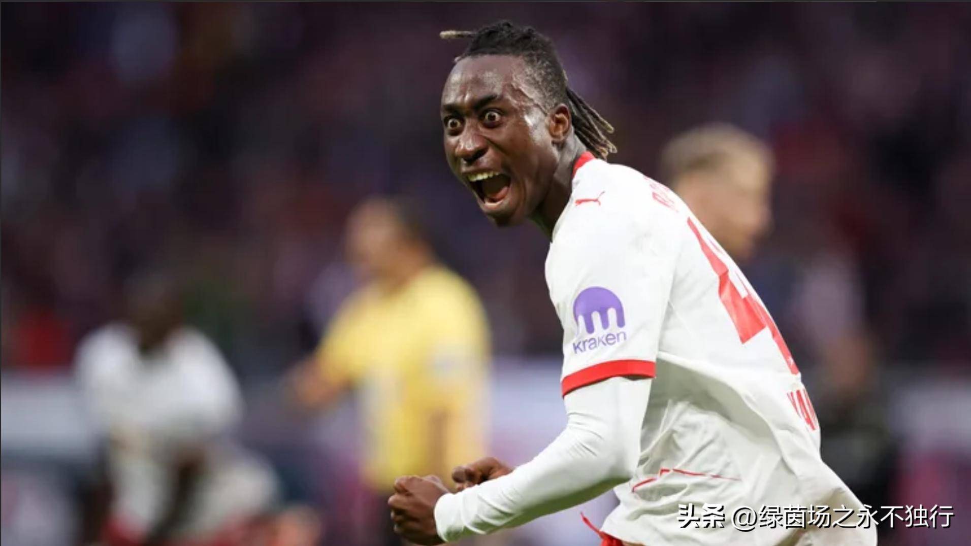 包含赛地聚焦：德甲窗口期热度飙升，利物浦单刀错失，气氛紧张，团队化学反应显著的词条