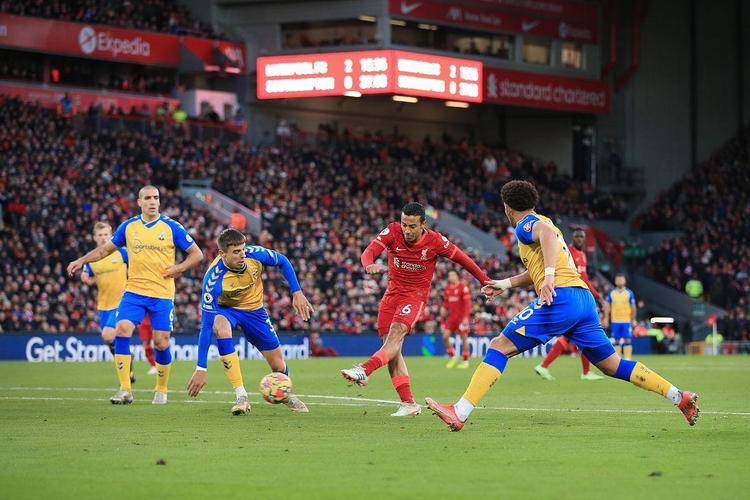 包含西甲加时末段再迎强敌；葡萄牙体育手感冰凉；主帅态度——态度坚定；阵容厚度经受考验的词条